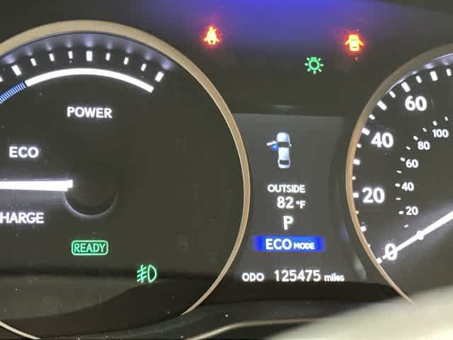 Used 2015 Lexus ES 300h w/ Navigation System Package FWD image 16