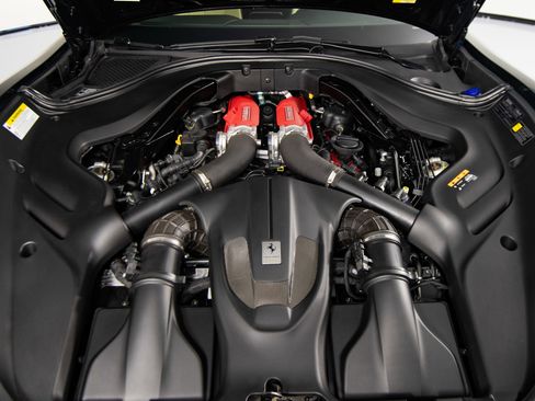 Certified 2022 Ferrari Roma image 49