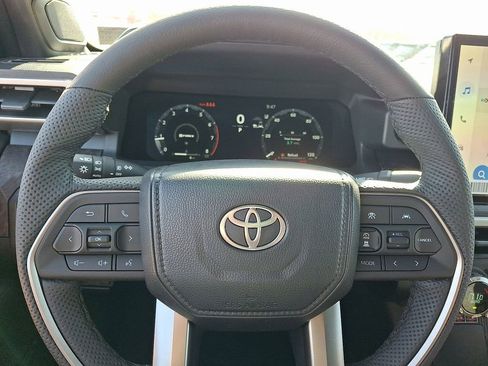 New 2026 Toyota Tacoma Limited AWD/4WD image 15