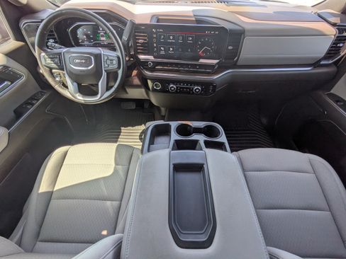 Used 2023 GMC Sierra 1500 SLE AWD/4WD image 15
