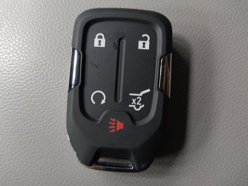 Used 2021 GMC Acadia SLT FWD image 32