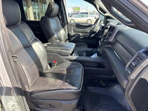 Used 2023 RAM 3500 Limited w/ Cold Weather Group AWD/4WD image 17