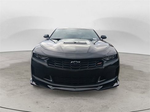 Used 2024 Chevrolet Camaro LT w/ RS Package image 8