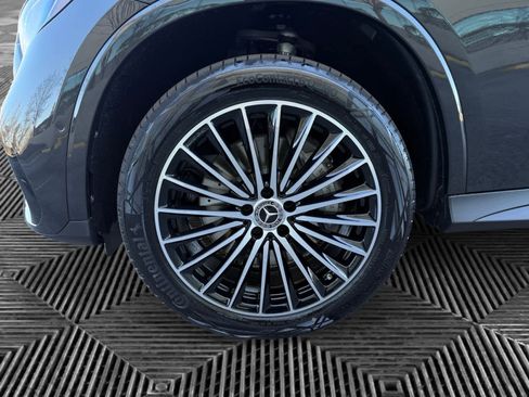 New 2026 Mercedes-Benz GLC 300 GLC 300 image 9