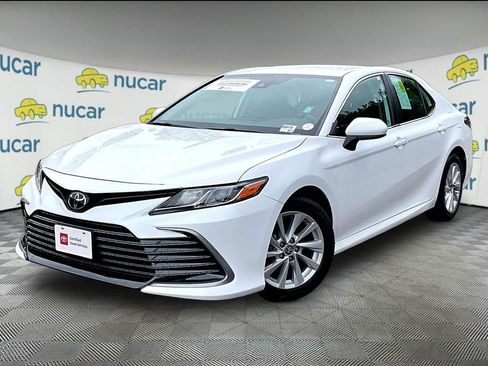 Certified 2024 Toyota Camry LE FWD image 3
