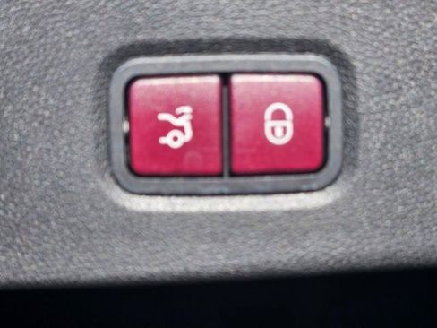 Used 2014 Mercedes-Benz CLS 550 image 11