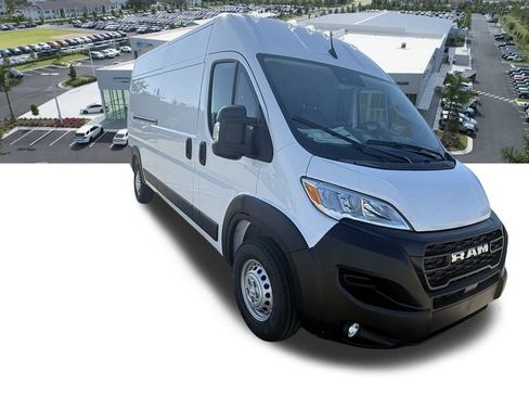 New 2026 RAM ProMaster 2500 w/ Premium Convenience Group image 4