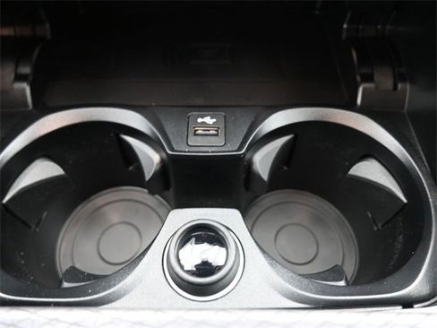 New 2026 BMW M440i Convertible image 3