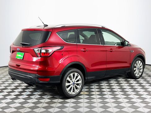 Used 2017 Ford Escape Titanium image 10