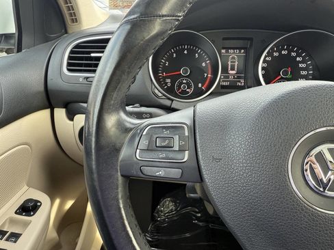 Used 2013 Volkswagen Jetta SE image 14