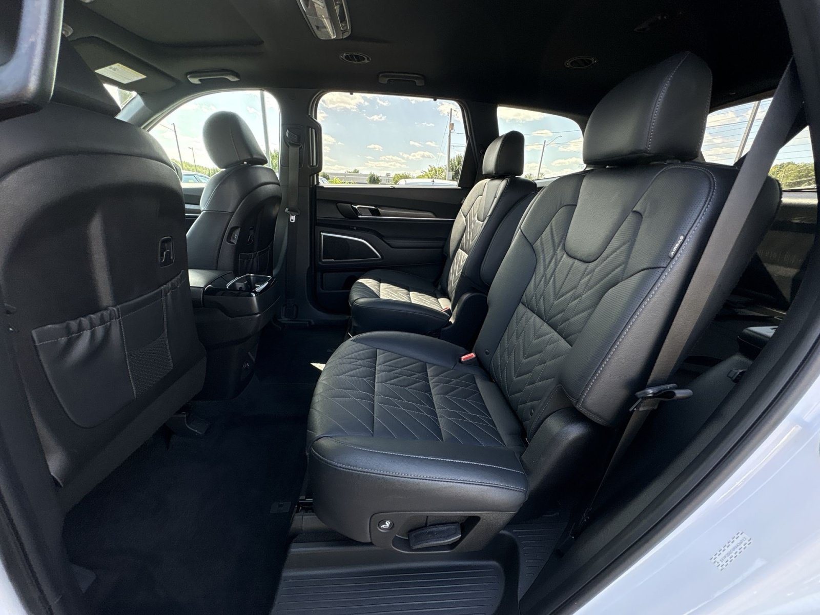 Used 2024 Kia Telluride EX X-Line AWD/4WD image 25