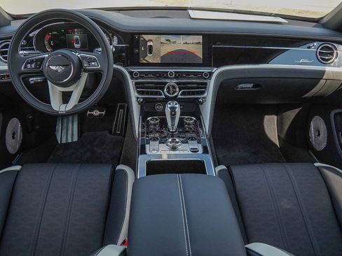 New 2026 Bentley Flying Spur Plug-In Hybrid AWD/4WD image 4