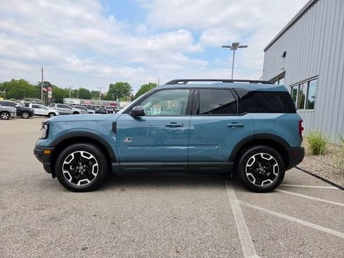 Used 2023 Ford Bronco Sport Outer Banks w/ Tech Package AWD/4WD image 4