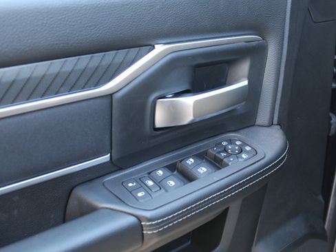 Used 2025 RAM 2500 Big Horn image 8