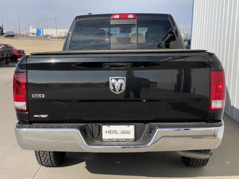 Used 2019 RAM 1500 Classic SLT RWD image 6