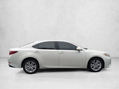 Used 2013 Lexus ES 350 image 4