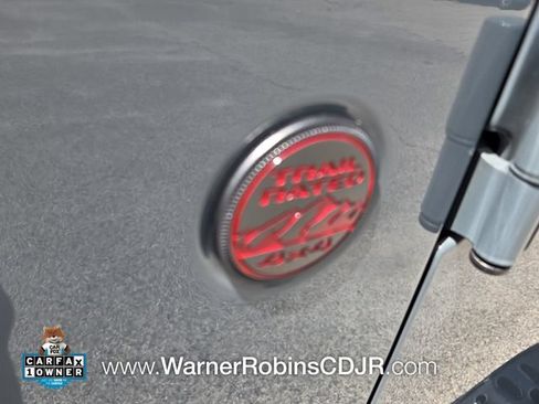 Used 2024 Jeep Wrangler Unlimited Rubicon w/ Convenience Group AWD/4WD image 19