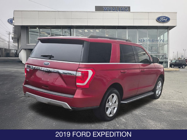 Used 2019 Ford Expedition XLT w/ Equipment Group 202A RWD image 8