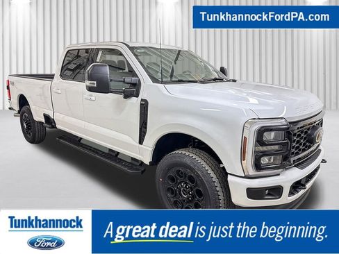 New 2026 Ford F350 XLT w/ XLT Premium Package AWD/4WD image 1