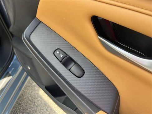 New 2025 Nissan Sentra SV w/ SV Premium Package image 35