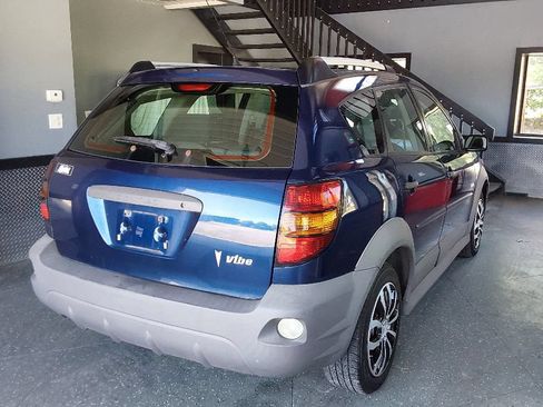 Used 2005 Pontiac Vibe w/ Power Group Value Package FWD image 10