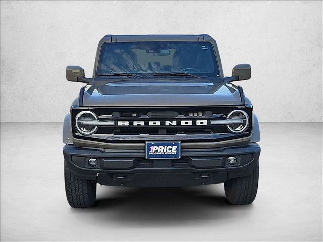 Used 2025 Ford Bronco Outer Banks AWD/4WD image 2