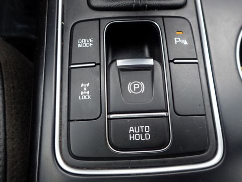 Used 2019 Kia Sorento EX w/ EX Touring Package image 23