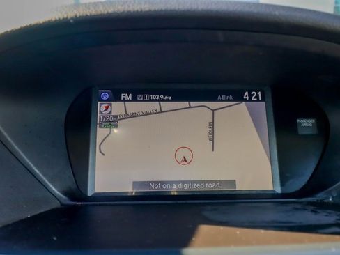 Used 2017 Acura TLX w/ Technology Package image 6