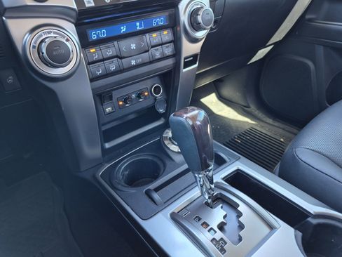 Used 2024 Toyota 4Runner Limited image 12