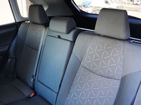 Used 2021 Toyota RAV4 XLE image 14