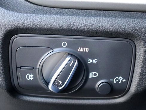 Used 2015 Audi A3 2.0T Premium image 29