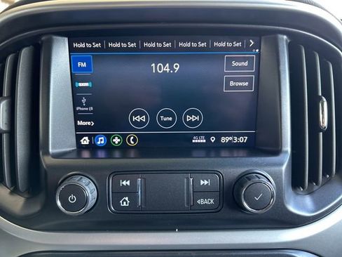 Used 2022 Chevrolet Colorado LT w/ LT Convenience Package RWD image 14