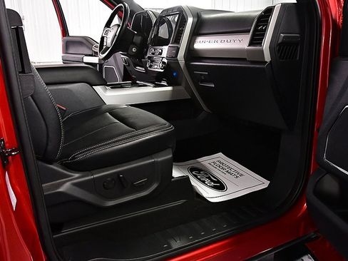 Used 2022 Ford F350 Lariat w/ Lariat Value Package image 29