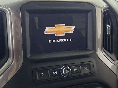 Certified 2023 Chevrolet Silverado 1500 Custom AWD/4WD image 21