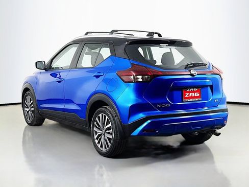 Used 2021 Nissan Kicks SV w/ Exterior Package FWD image 3