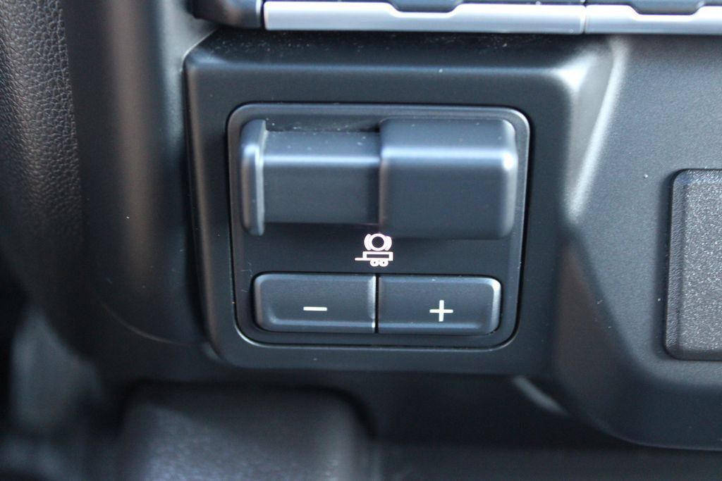 Used 2022 GMC Sierra 1500 AT4 w/ AT4 Preferred Package AWD/4WD image 35
