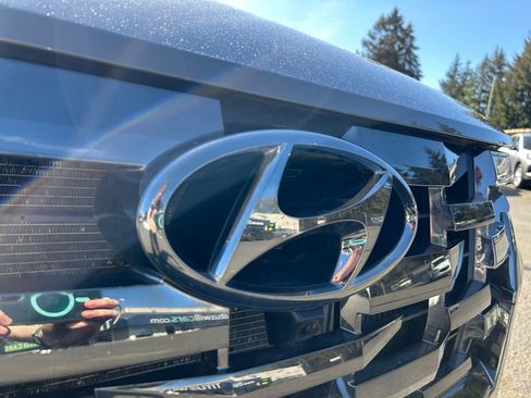 Used 2024 Hyundai Santa Cruz Limited AWD/4WD image 31