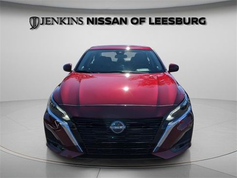 New 2025 Nissan Altima 2.5 SV w/ SV Special Edition Package image 3