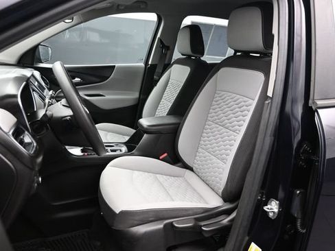 Used 2020 Chevrolet Equinox LS FWD image 5