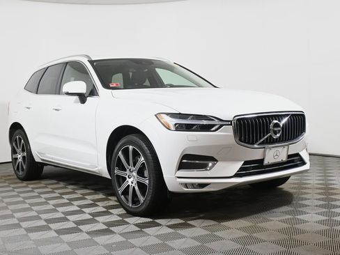 Used 2020 Volvo XC60 T5 Inscription w/ Protection Package image 8