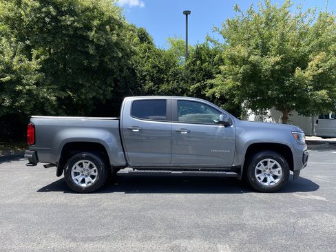 Used 2022 Chevrolet Colorado LT w/ LT Convenience Package RWD image 10
