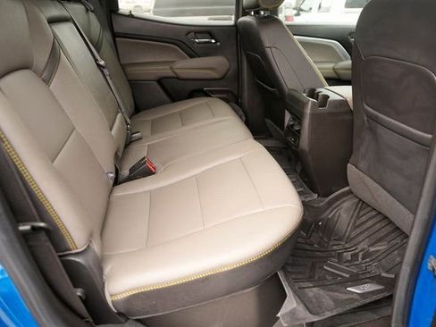 Used 2023 Chevrolet Colorado ZR2 w/ ZR2 Convenience Package III image 15