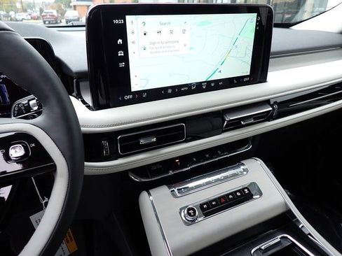 New 2026 Lincoln Aviator Reserve w/ Jet Appearance Package image 22