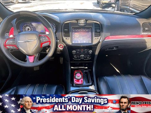 Used 2022 Chrysler 300 S image 12