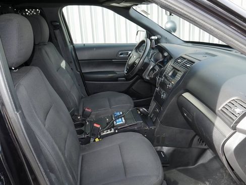 Used 2019 Ford Explorer 4WD Police Interceptor image 24