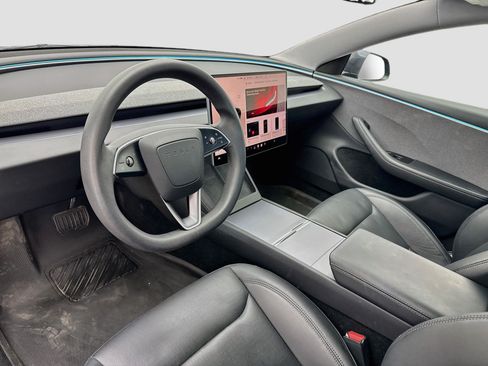 Used 2024 Tesla Model 3 Standard Range RWD image 7