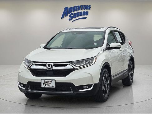 Used 2018 Honda CR-V Touring image 2
