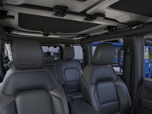 New 2026 Ford Bronco Outer Banks AWD/4WD image 12