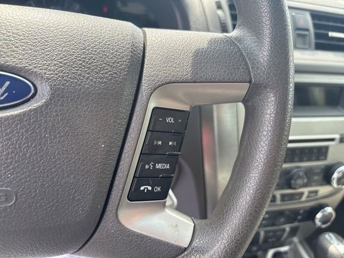 Used 2012 Ford Fusion SE FWD image 19
