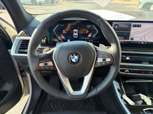 Used 2024 BMW X5 xDrive40i AWD/4WD image 13